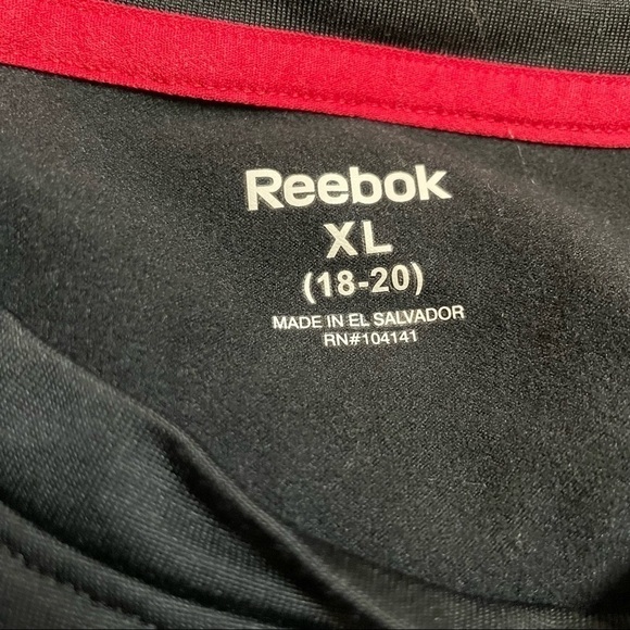 Reebok Black Long Sleeve Basel Layer Speedwick Top Size XL Kids - Picture 3 of 4